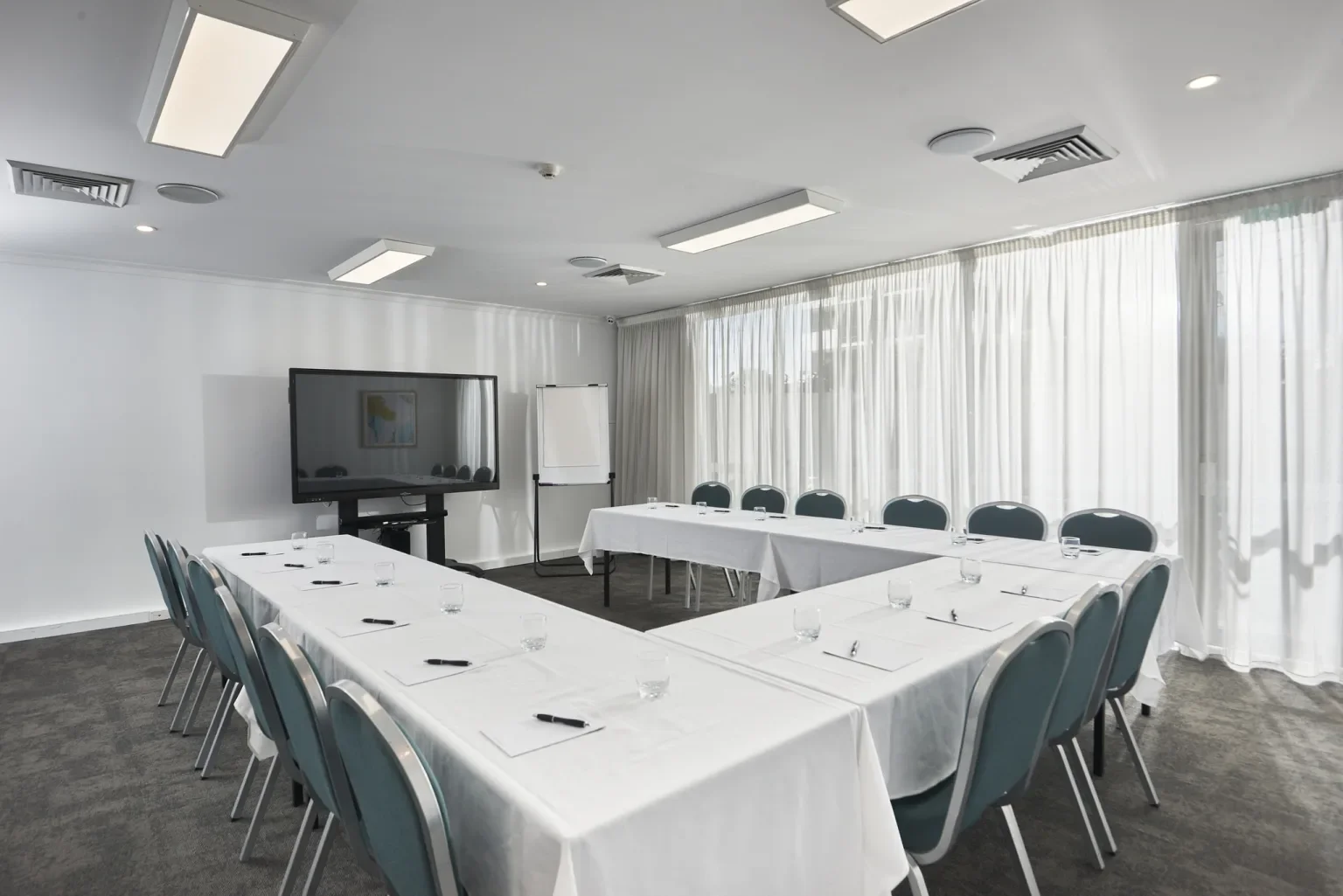 Carpeted conference room at Quest Cannon Hill — Airlay project photography
